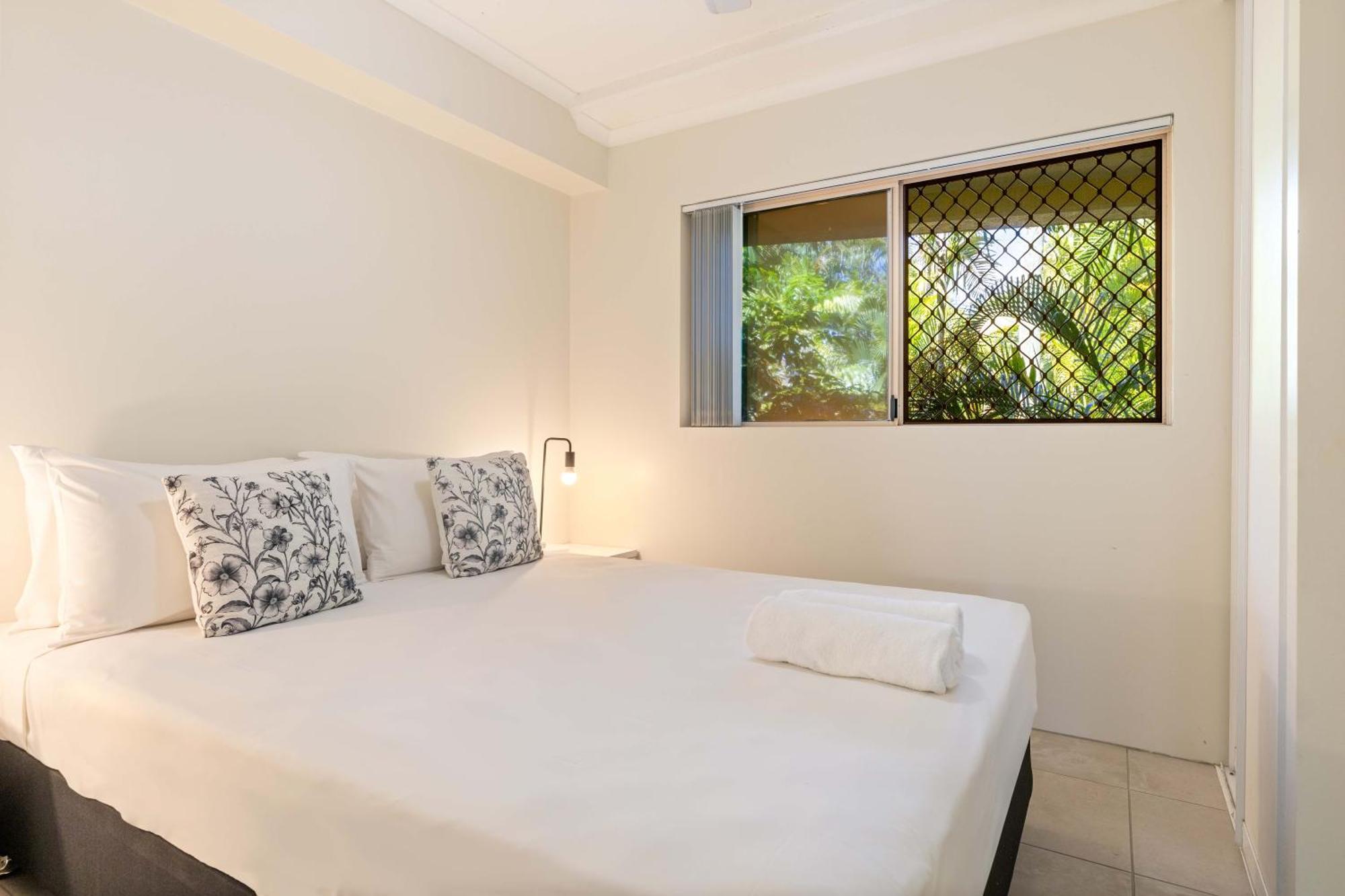 Port Douglas Sands Resort Exteriör bild