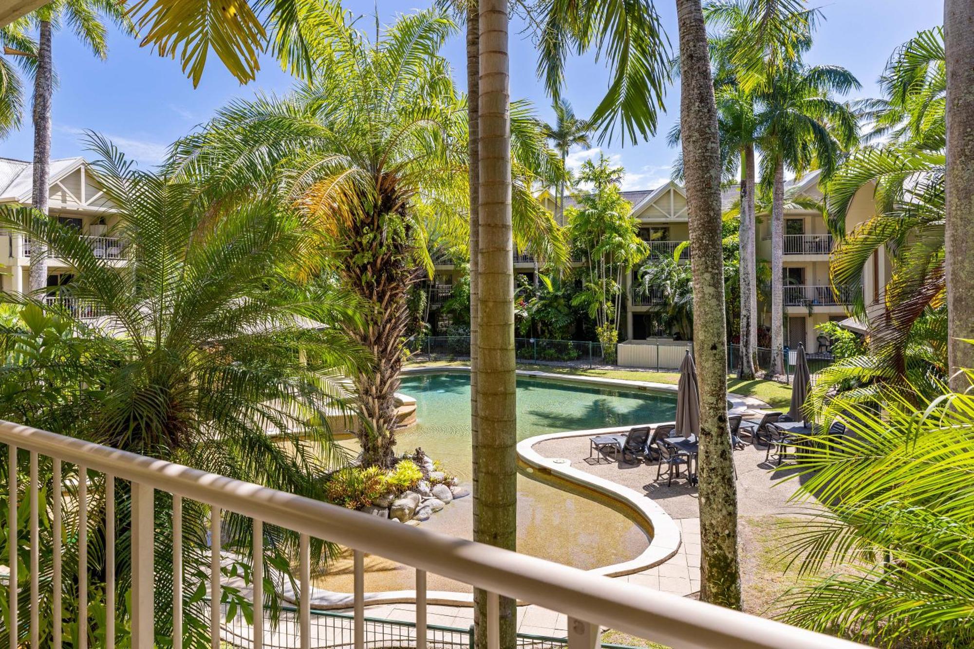 Port Douglas Sands Resort Exteriör bild