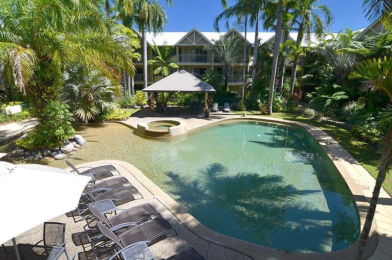 Port Douglas Sands Resort Exteriör bild