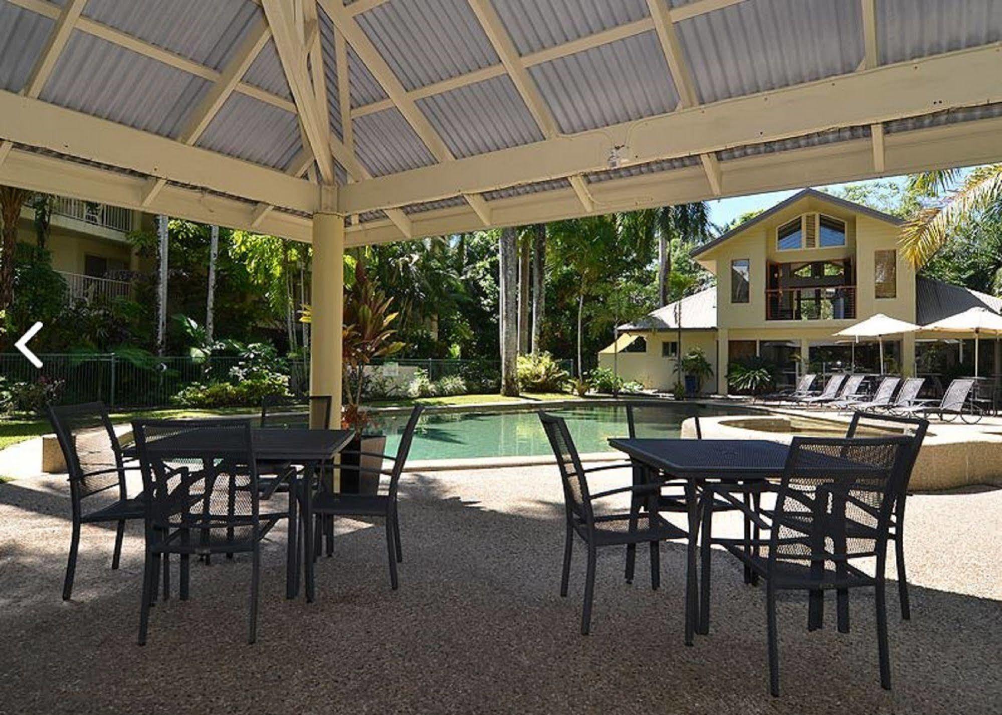 Port Douglas Sands Resort Exteriör bild