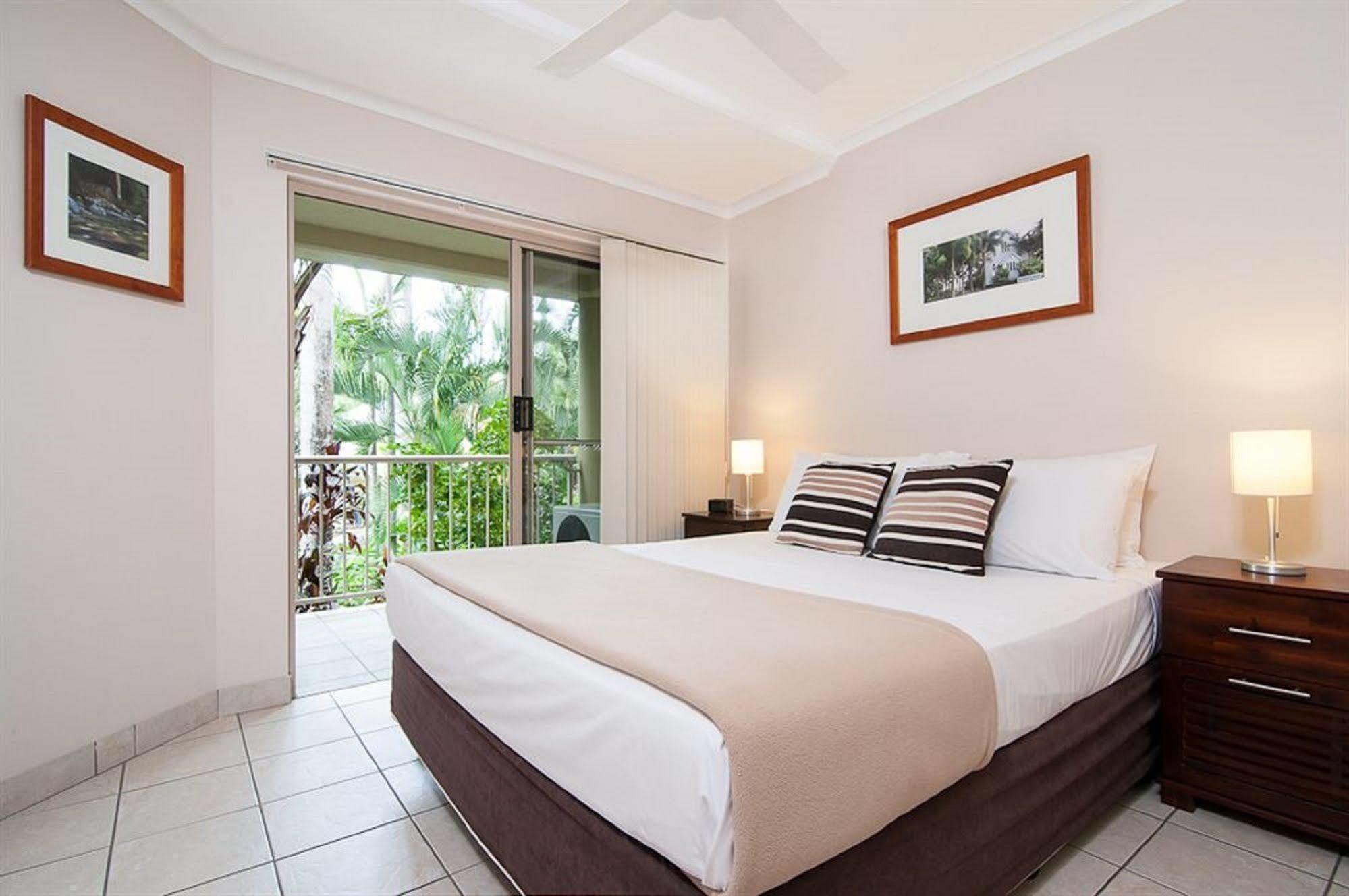 Port Douglas Sands Resort Exteriör bild
